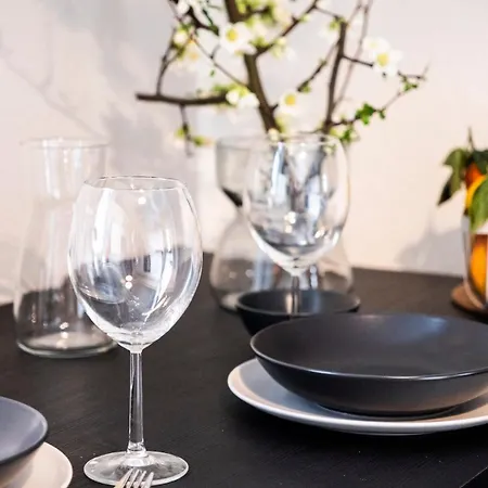 Apartment Altbau Glueck New Wuppertal