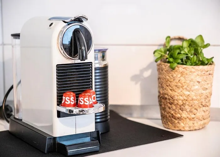 Altbau Glueck New Διαμέρισμα *